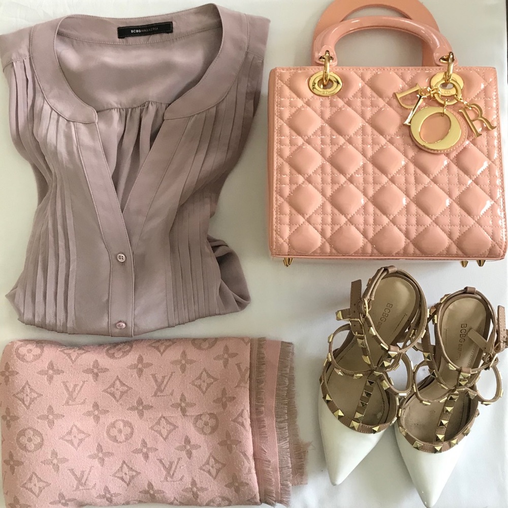 BCBG BCBGMAXAZRIA ‘Aster’ Silk Blouse